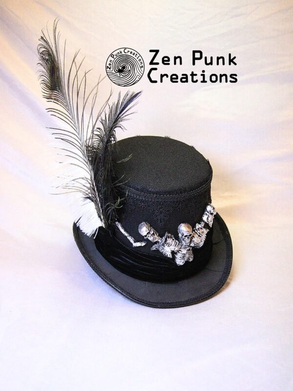 Alice's Adventures in Wonderland Crazy Hat (skull head style)