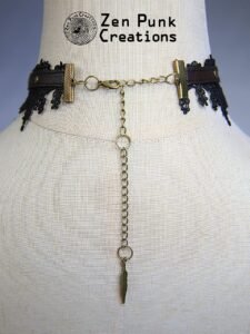 Lace Necklace (black)