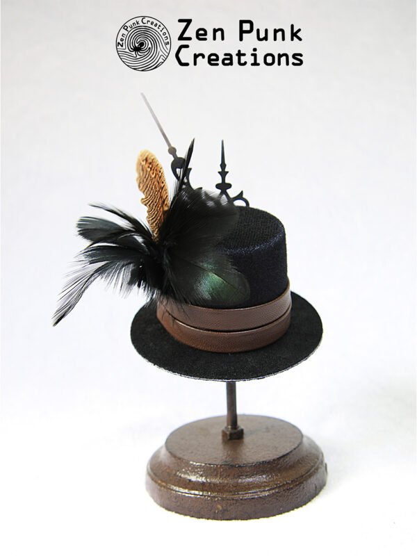 Small Steampunk Hat (Magic Bell Feather)